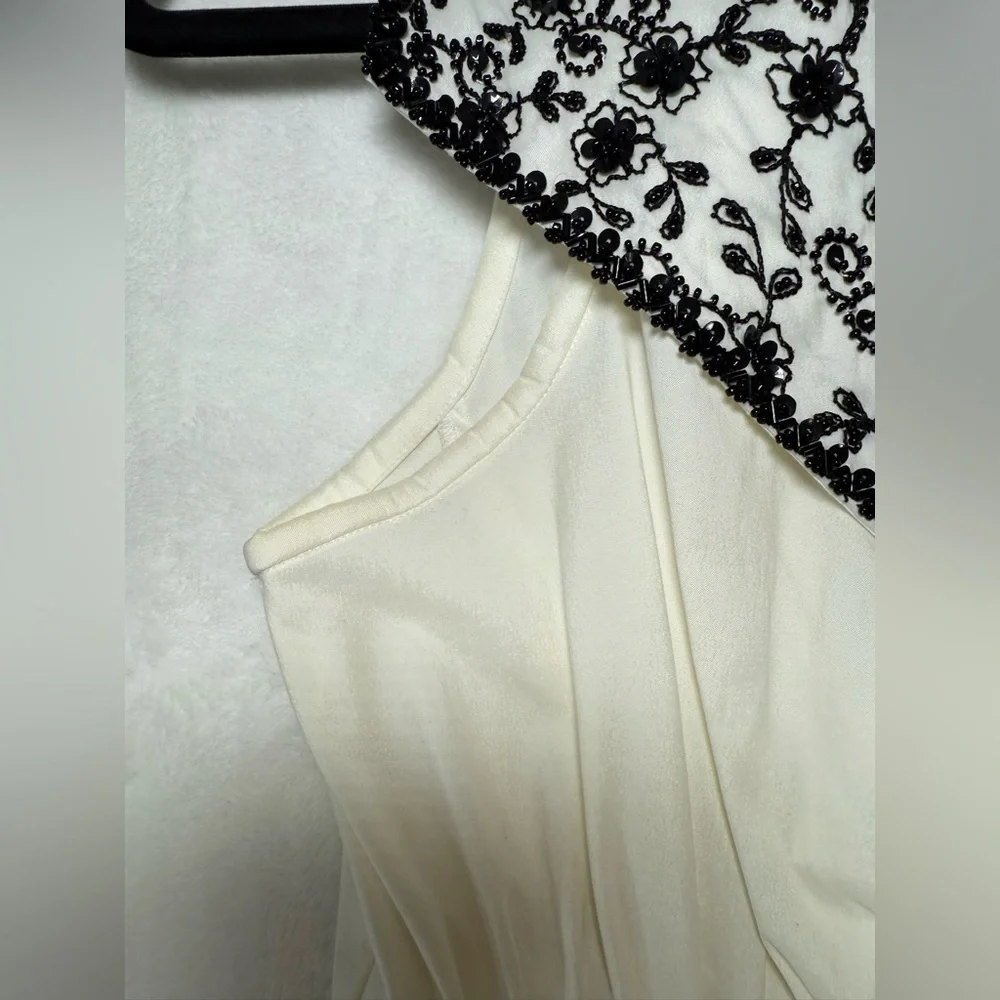 Vintage Laurence Kazar White And Black Beaded Top Size Small work wear 80’s 90’s
